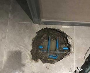 吉隆阳台漏水维修公司分享下暖气管道漏水的原因有哪些